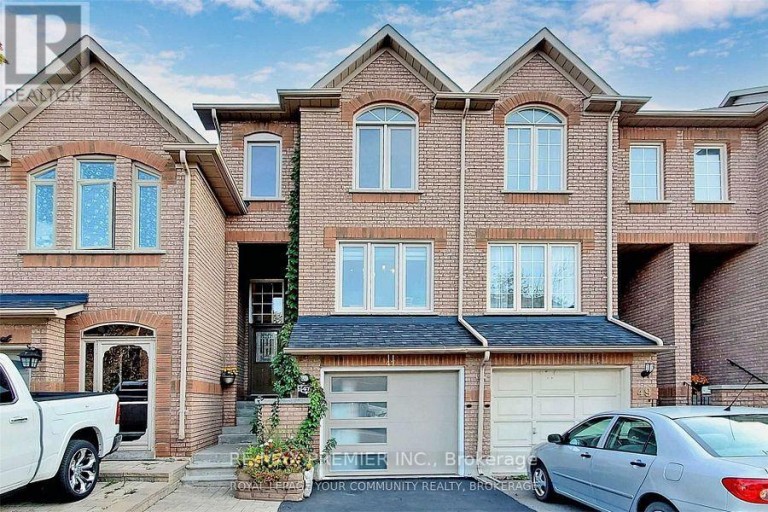 47 TANIA CRESCENT, Vaughan (Maple), Ontario, L6A2M8