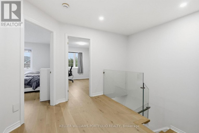 88 MATTEO DAVID DRIVE, Richmond Hill (Rouge Woods), Ontario, L4S2S9