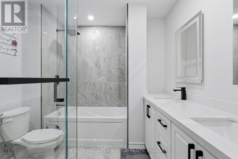 88 MATTEO DAVID DRIVE, Richmond Hill (Rouge Woods), Ontario, L4S2S9