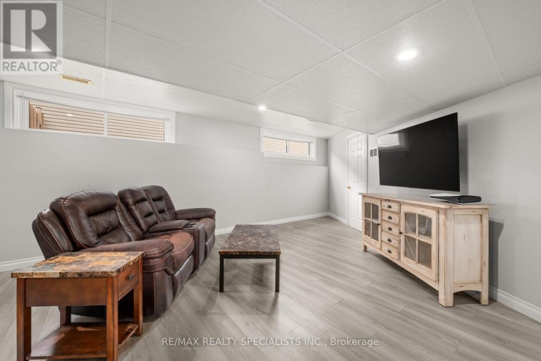 79 OXFORD STREET, Selwyn, Ontario, K0L2H0