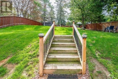 79 OXFORD STREET Selwyn Ontario photo 31