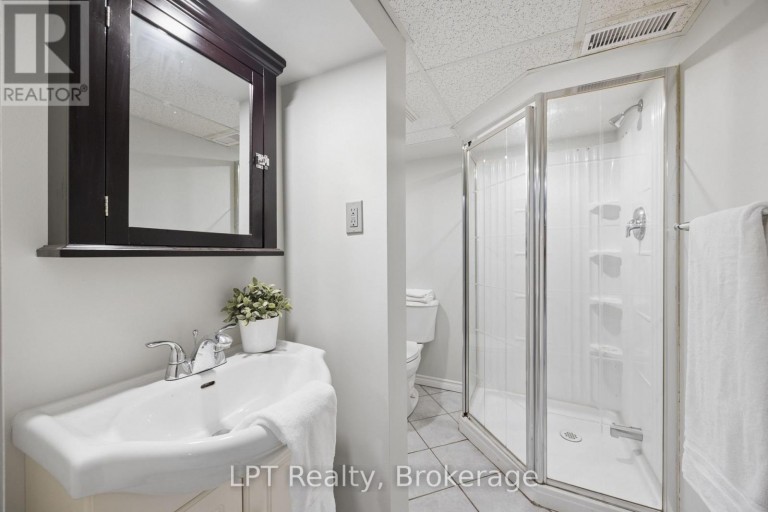 178 SANDRINGHAM DRIVE, Clarington (Courtice), Ontario, L1E2A5