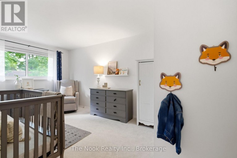 30 DEERPARK CRESCENT, Clarington (Bowmanville), Ontario, L1C3M3