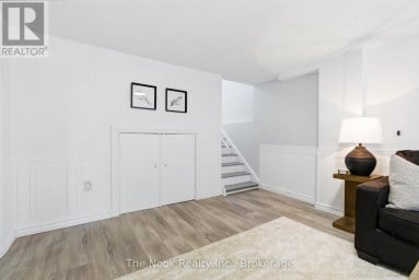 30 DEERPARK CRESCENT Clarington (Bowmanville) Ontario photo 38