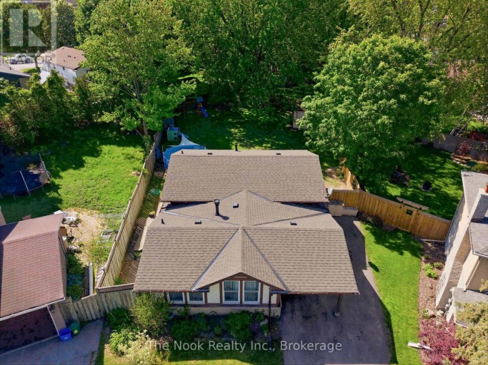 30 DEERPARK CRESCENT, Clarington (Bowmanville), Ontario, L1C3M3