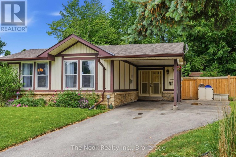 30 DEERPARK CRESCENT, Clarington (Bowmanville), Ontario, L1C3M3