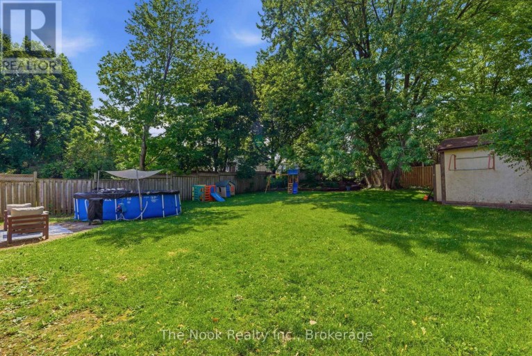 30 DEERPARK CRESCENT, Clarington (Bowmanville), Ontario, L1C3M3