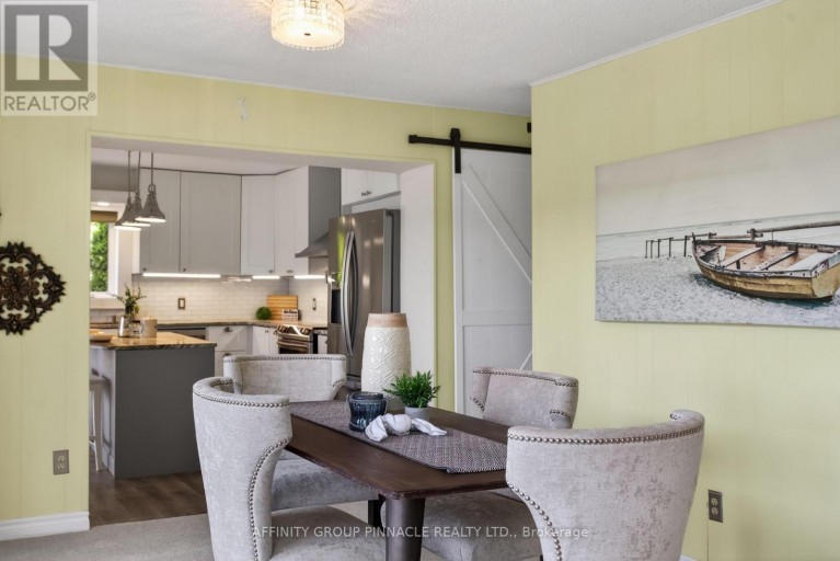 14 ORIOLE ROAD, Kawartha Lakes (Fenelon Falls), Ontario, K0M1N0