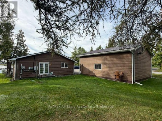 18 BASS LAKE ROAD, Trent Lakes, Ontario, K0M1A0