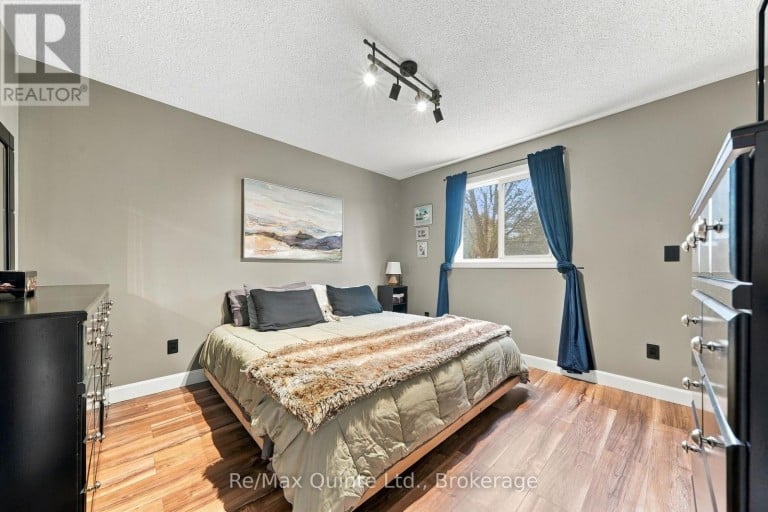 111 CANNIFTON ROAD N, Belleville (Thurlow Ward), Ontario, K0K1K0