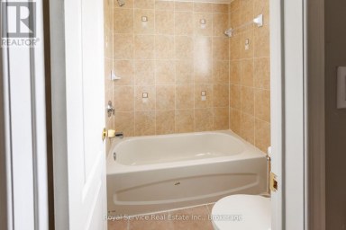 4496 COUNTY ROAD 2 Port Hope Ontario photo 42