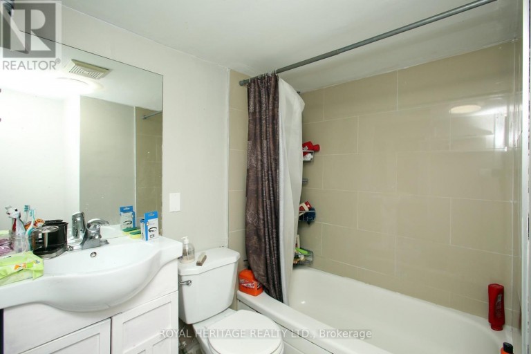 4 BRANTWOOD DRIVE, Toronto (Woburn), Ontario, M1H2G6