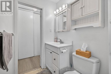 856 MAGNOLIA AVENUE Newmarket (Huron Heights-Leslie Valley) Ontario photo 11