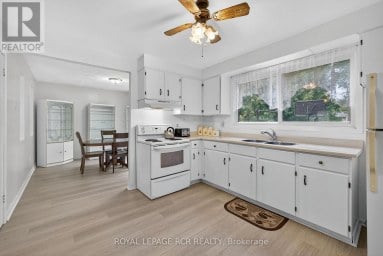 856 MAGNOLIA AVENUE Newmarket (Huron Heights-Leslie Valley) Ontario photo 15