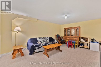 856 MAGNOLIA AVENUE Newmarket (Huron Heights-Leslie Valley) Ontario photo 34