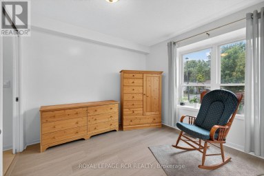 856 MAGNOLIA AVENUE Newmarket (Huron Heights-Leslie Valley) Ontario photo 8