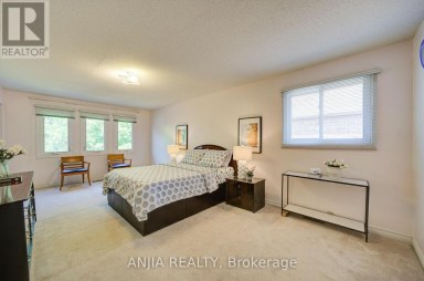 8 BROOKLYN CRESCENT Markham (Unionville) Ontario photo 22