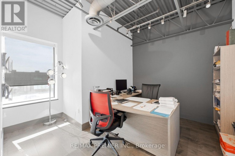 12 - 13 KENVIEW BOULEVARD, Brampton (Parkway Belt Industrial Area), Ontario, L6T5K9