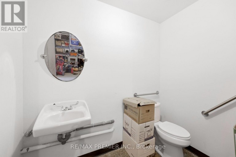 12 - 13 KENVIEW BOULEVARD, Brampton (Parkway Belt Industrial Area), Ontario, L6T5K9