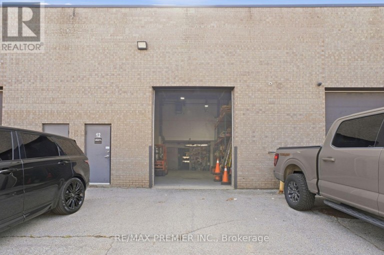 12 - 13 KENVIEW BOULEVARD, Brampton (Parkway Belt Industrial Area), Ontario, L6T5K9