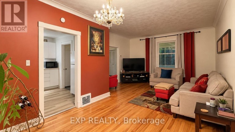 413 MARLBOROUGH STREET N, Cornwall, Ontario, K6H4A5