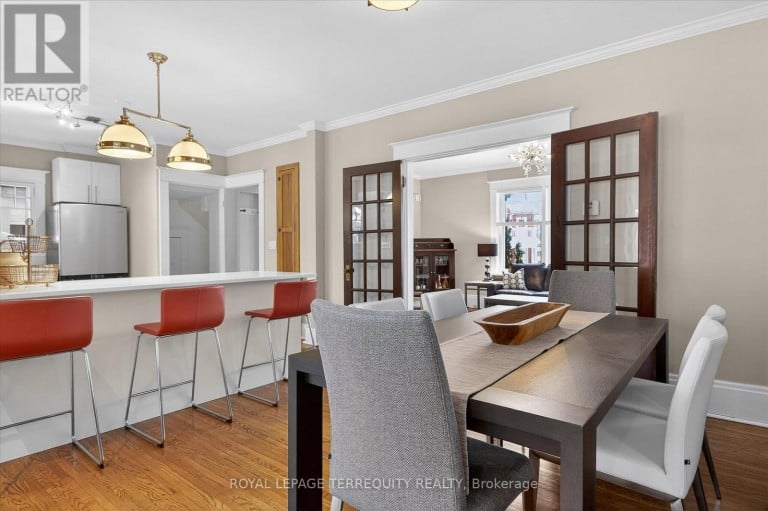53 BENSON AVENUE, Peterborough (Northcrest Ward 5), Ontario, K9H5X7