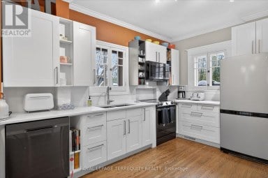 53 BENSON AVENUE Peterborough (Northcrest Ward 5) Ontario photo 19