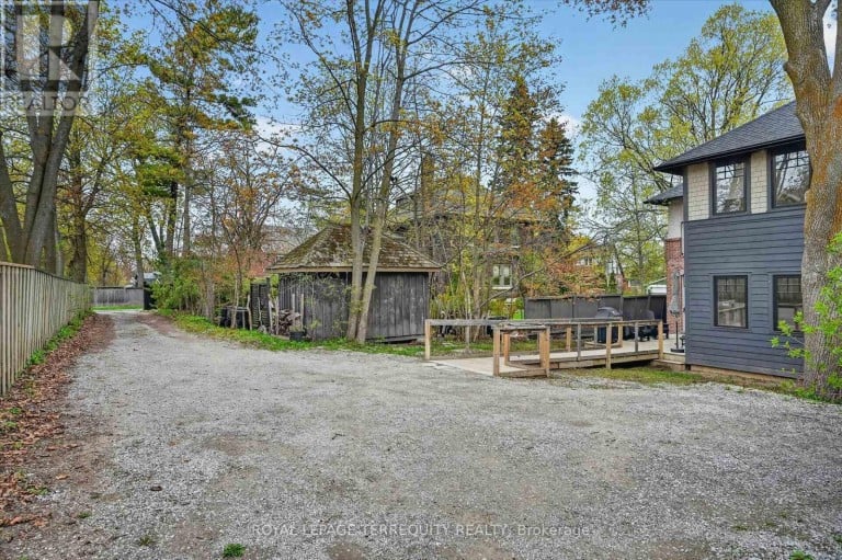 53 BENSON AVENUE, Peterborough (Northcrest Ward 5), Ontario, K9H5X7