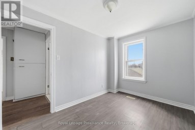 199 DUNDAS STREET E Quinte West (Trenton Ward) Ontario photo 17