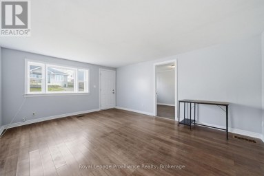 199 DUNDAS STREET E Quinte West (Trenton Ward) Ontario photo 7