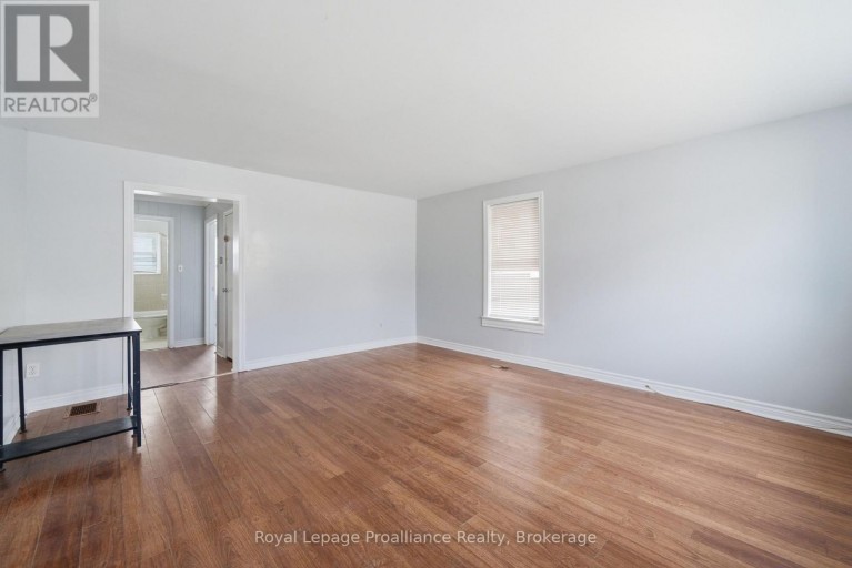 199 DUNDAS STREET E, Quinte West (Trenton Ward), Ontario, K8V1L7