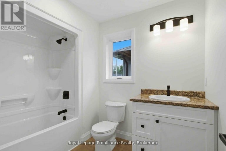 14 CLAYTON JOHN AVENUE, Brighton, Ontario, K0K1H0