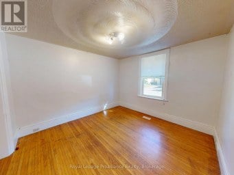 166 BURNHAM STREET Belleville (Belleville Ward) Ontario photo 10
