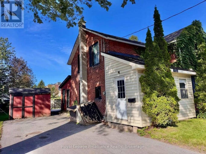 166 BURNHAM STREET, Belleville (Belleville Ward), Ontario, K8N3R9