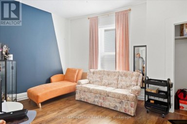 226 LAKE STREET Peterborough (Town Ward 3) Ontario photo 19
