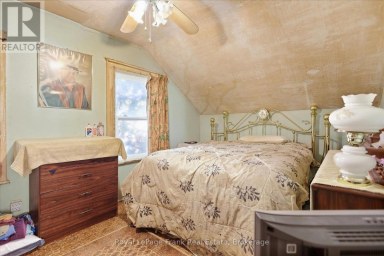 226 LAKE STREET Peterborough (Town Ward 3) Ontario photo 36