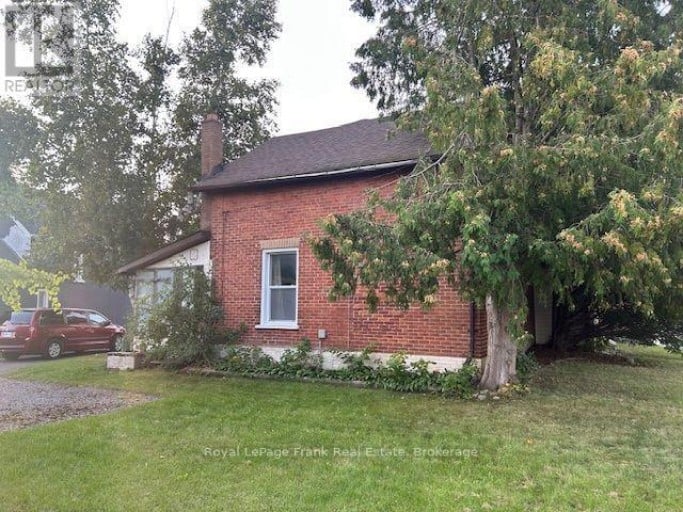 226 LAKE STREET, Peterborough (Town Ward 3), Ontario, K9J3J1