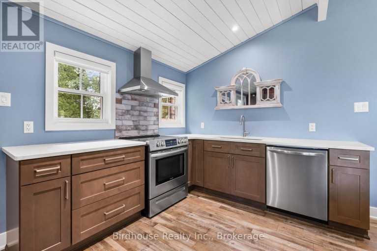 29 GOODMAN ROAD, Kawartha Lakes (Fenelon Falls), Ontario, K0M1N0