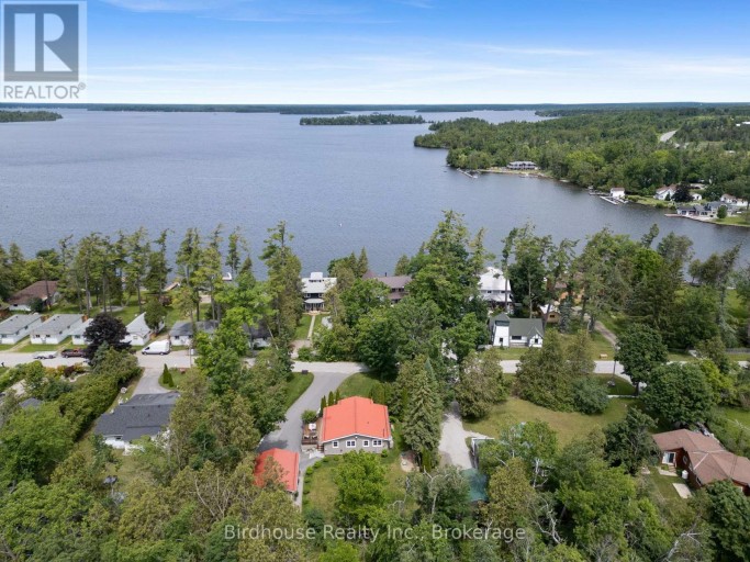 29 GOODMAN ROAD, Kawartha Lakes (Fenelon Falls), Ontario, K0M1N0