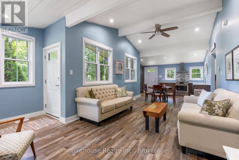 29 GOODMAN ROAD, Kawartha Lakes (Fenelon Falls), Ontario, K0M1N0