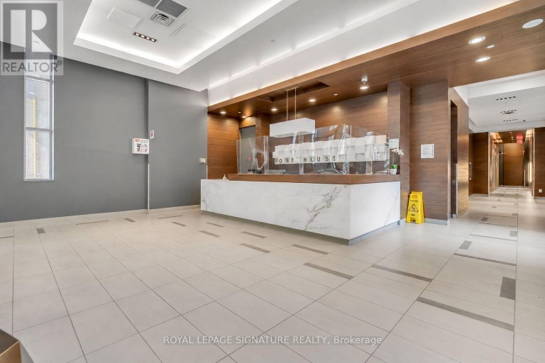 315 - 105 GEORGE STREET, Toronto (Moss Park), Ontario, M5A0L4