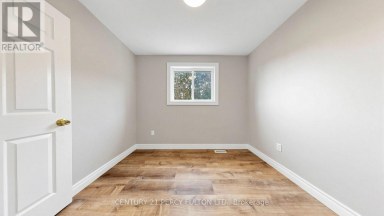 18 TIPTON CRESCENT Ajax (Central West) Ontario photo 30