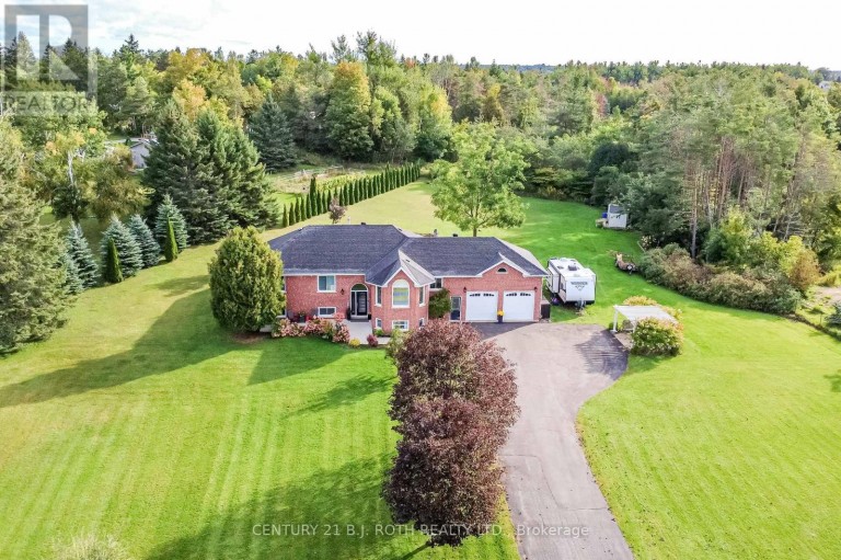 7 ORSI DRIVE, Oro-Medonte, Ontario, L3V7Z7