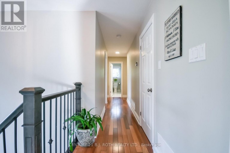 7 ORSI DRIVE, Oro-Medonte, Ontario, L3V7Z7