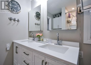 7 ORSI DRIVE Oro-Medonte Ontario photo 25