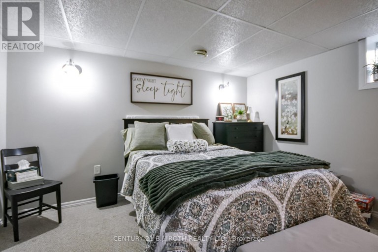 7 ORSI DRIVE, Oro-Medonte, Ontario, L3V7Z7