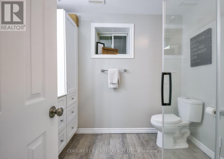7 ORSI DRIVE, Oro-Medonte, Ontario, L3V7Z7