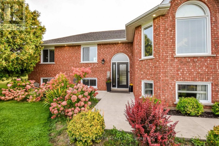 7 ORSI DRIVE, Oro-Medonte, Ontario, L3V7Z7