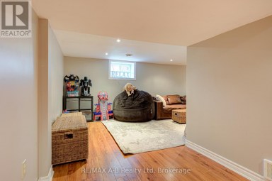 77 BLANSHARD STREET West Perth (Mitchell) Ontario photo 35