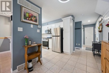 292 MILLBURN BOULEVARD Centre Wellington (Fergus) Ontario photo 10